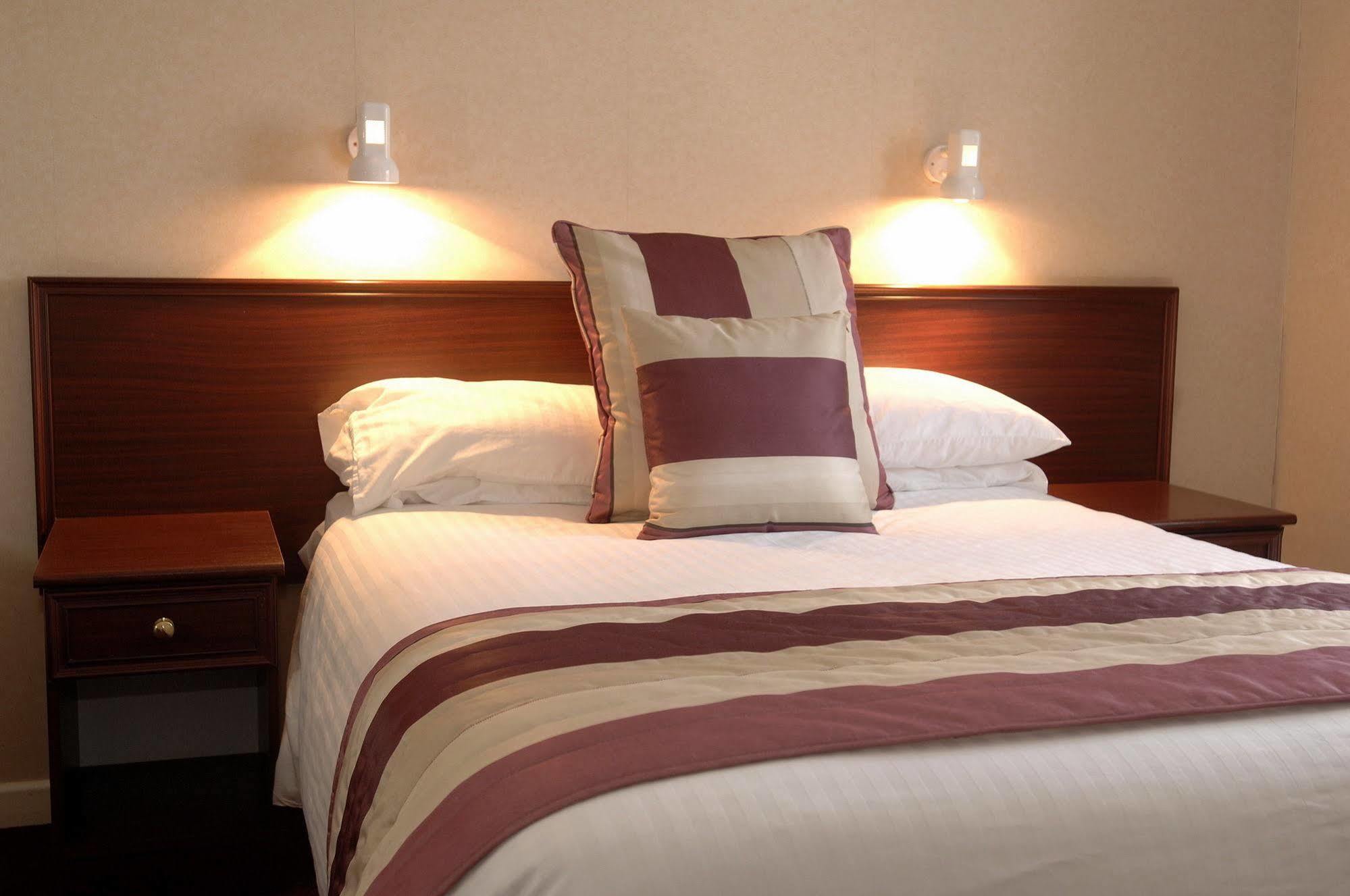 Royal Maritime Hotel พอร์ตสมัธ ภายนอก รูปภาพ